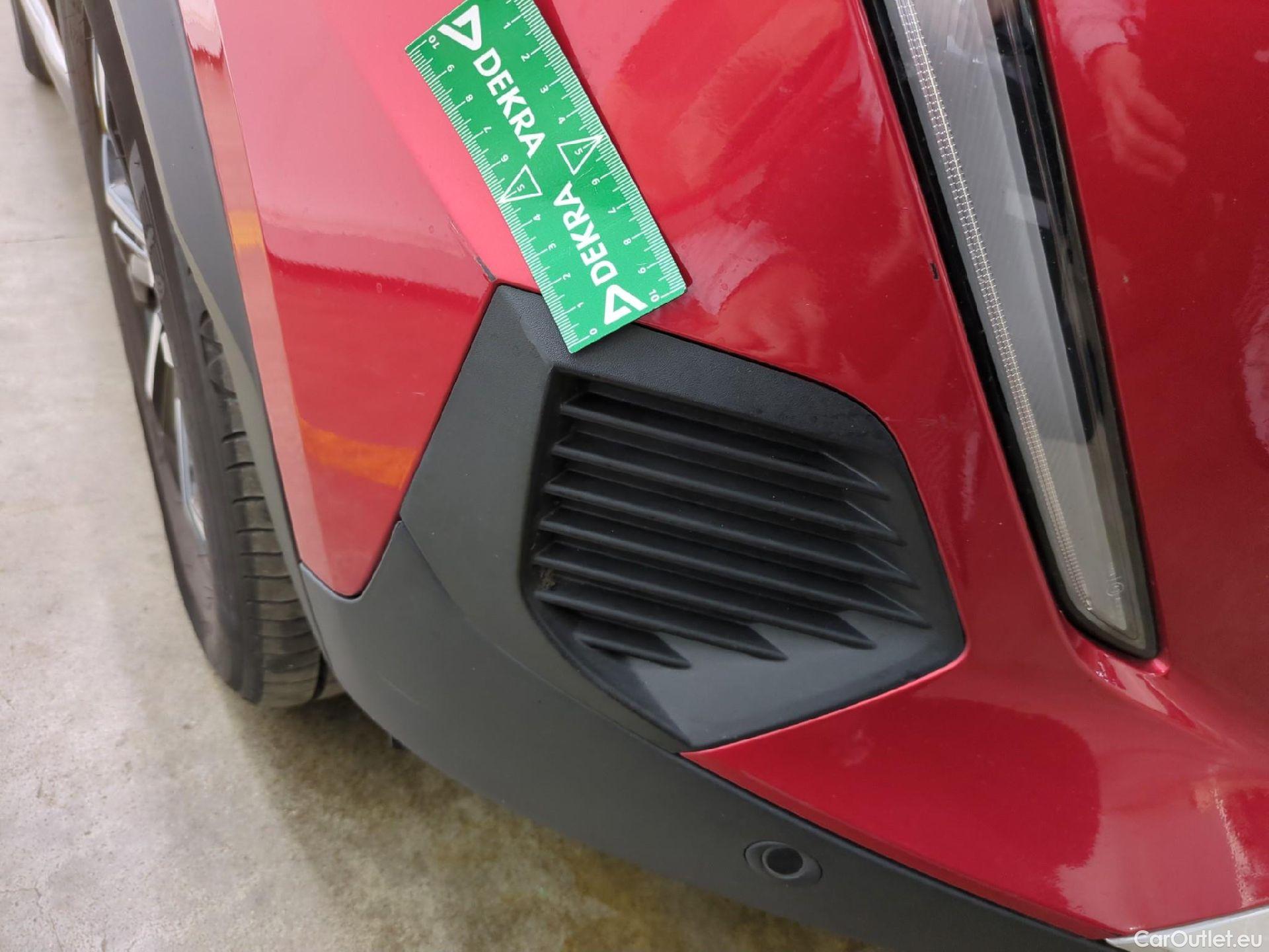  Peugeot  2008  Allure 1.2 PureTech 130CV BVM6 E6d #35