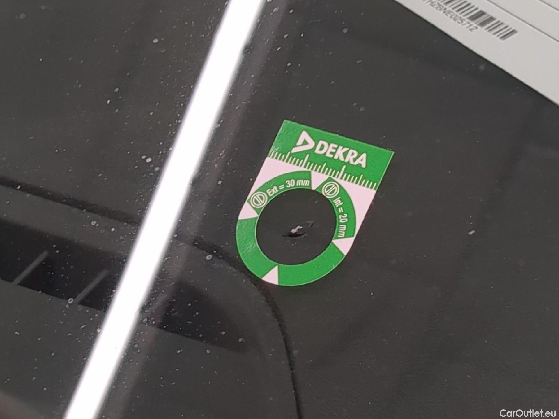  Citroen  C4  Berline Feel Nav Business R 1.5 BlueHDI 130CV BVA8 E6d #24