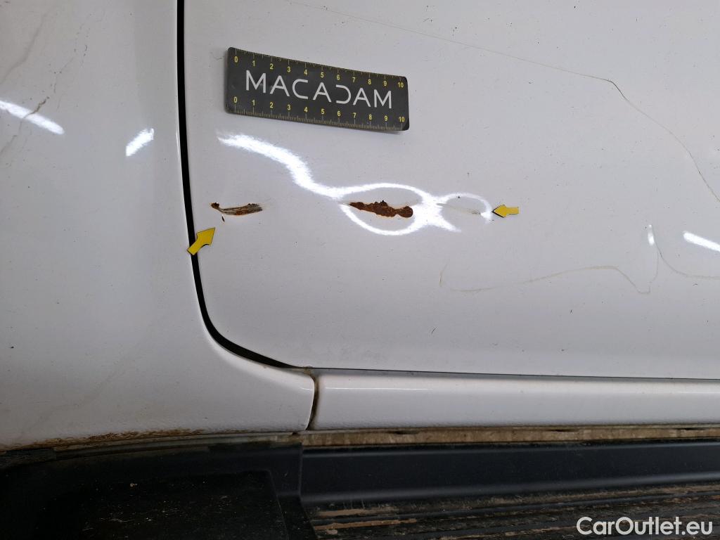  Nissan  Navara NISSAN  / 2015 / 4P / Pick-up King-Cab 2.3 dCi 160 N-CONNECTA #7