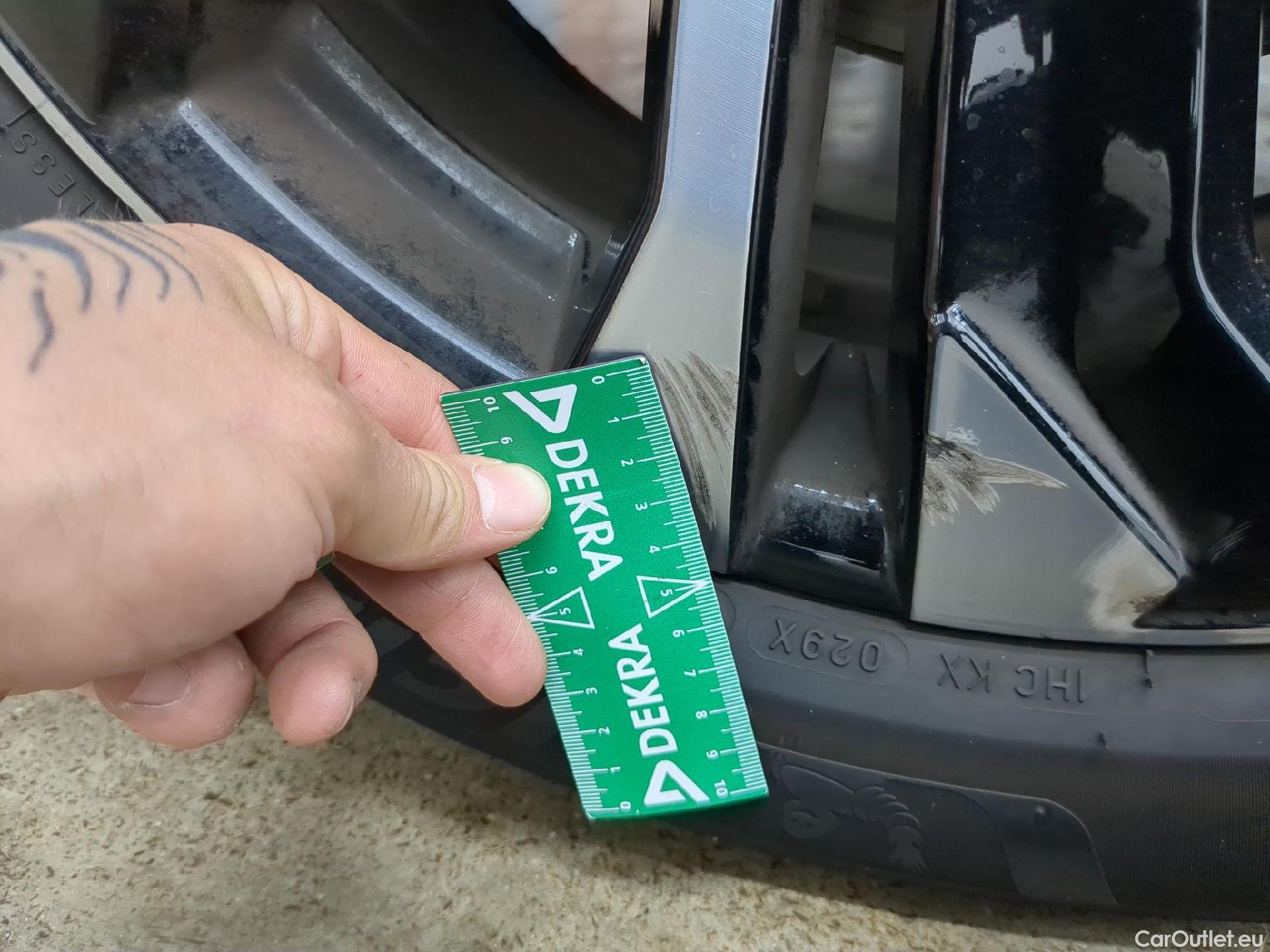  Peugeot  2008  Allure 1.5 HDi 100CV BVM6 E6d #11