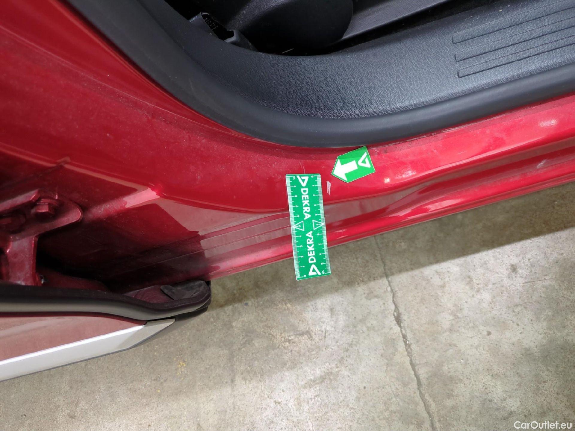  Peugeot  2008  Allure 1.2 PureTech 130CV BVM6 E6d #6