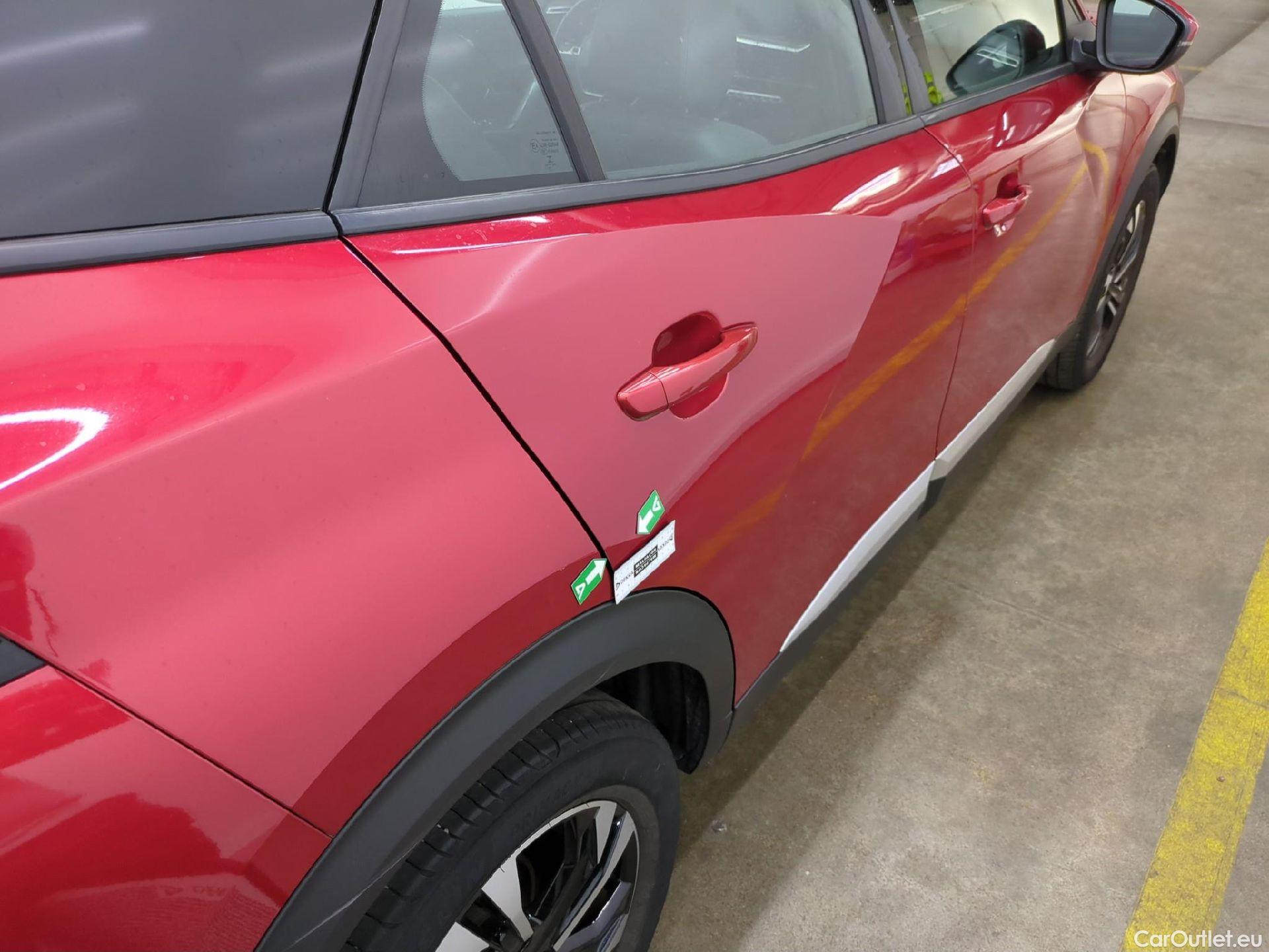  Peugeot  2008  Allure 1.2 PureTech 130CV BVM6 E6d #27