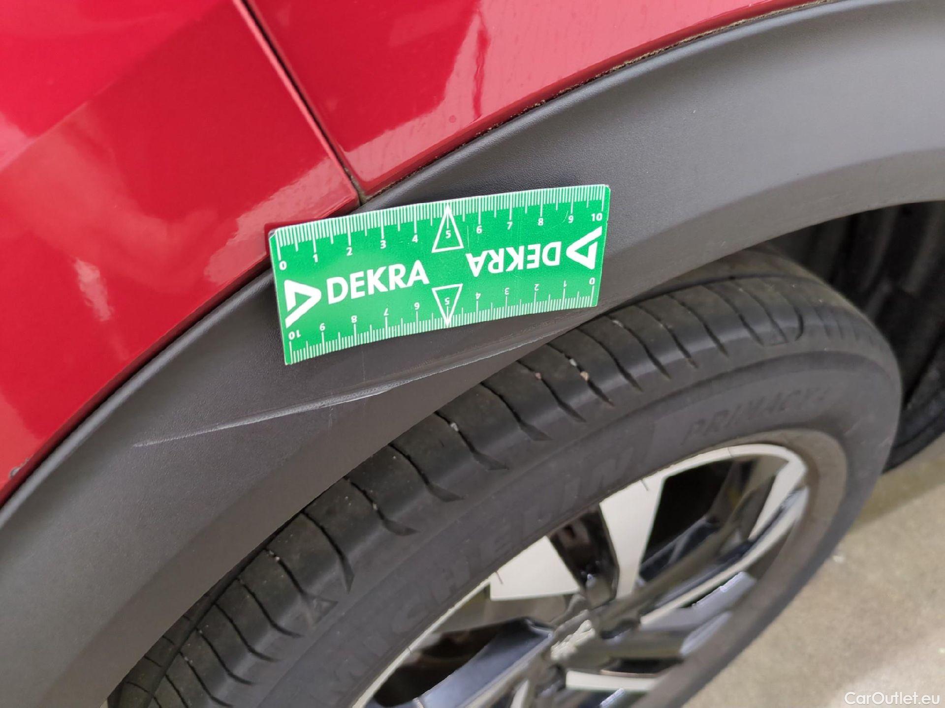  Peugeot  2008  Allure 1.2 PureTech 130CV BVM6 E6d #22