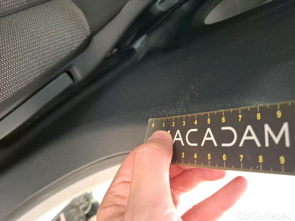  Citroen  C3 CITROEN  / 2020 / 5P / Berline PureTech 83 S&S BVM Feel Pack #4