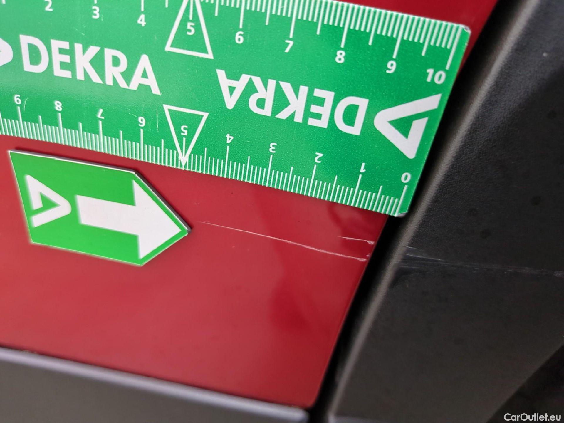  Peugeot  2008  Allure 1.2 PureTech 130CV BVM6 E6d #57