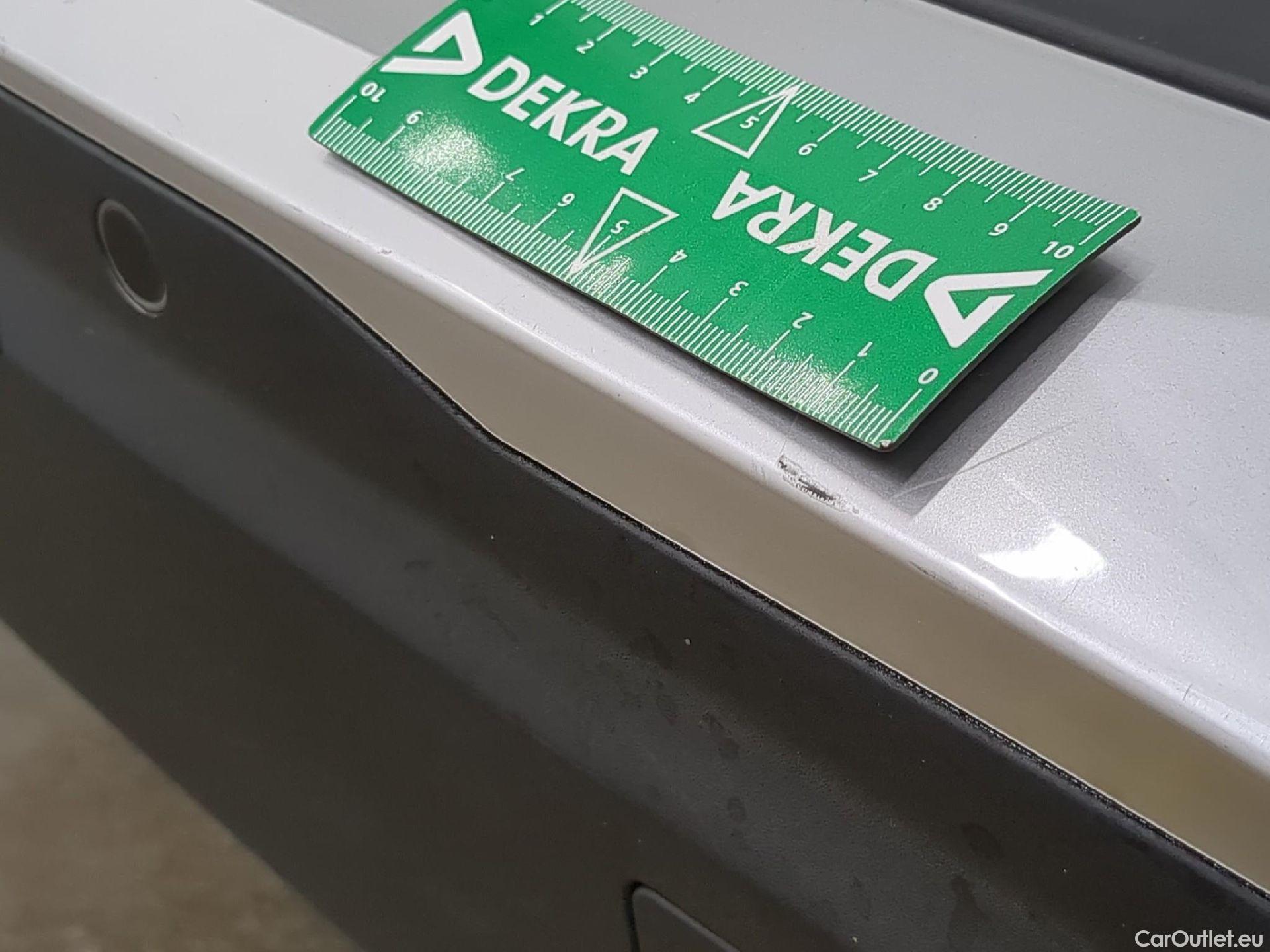  Peugeot  2008  Allure 1.5 HDi 100CV BVM6 E6d #48