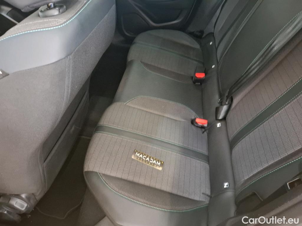  Peugeot  208  Allure Pack 1.2 PureTech 100CV BVA8 E6d #52