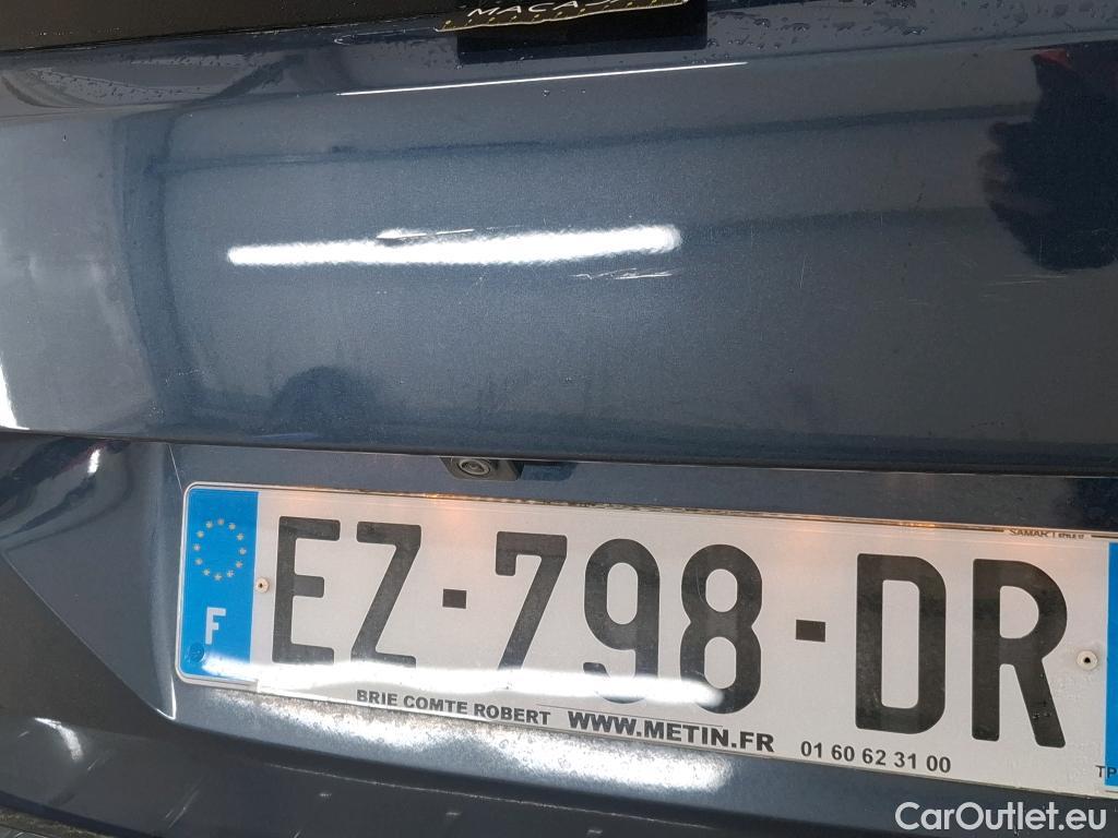  Peugeot  5008  GT Line 1.5 HDi 130CV BVA8 E6dT #17