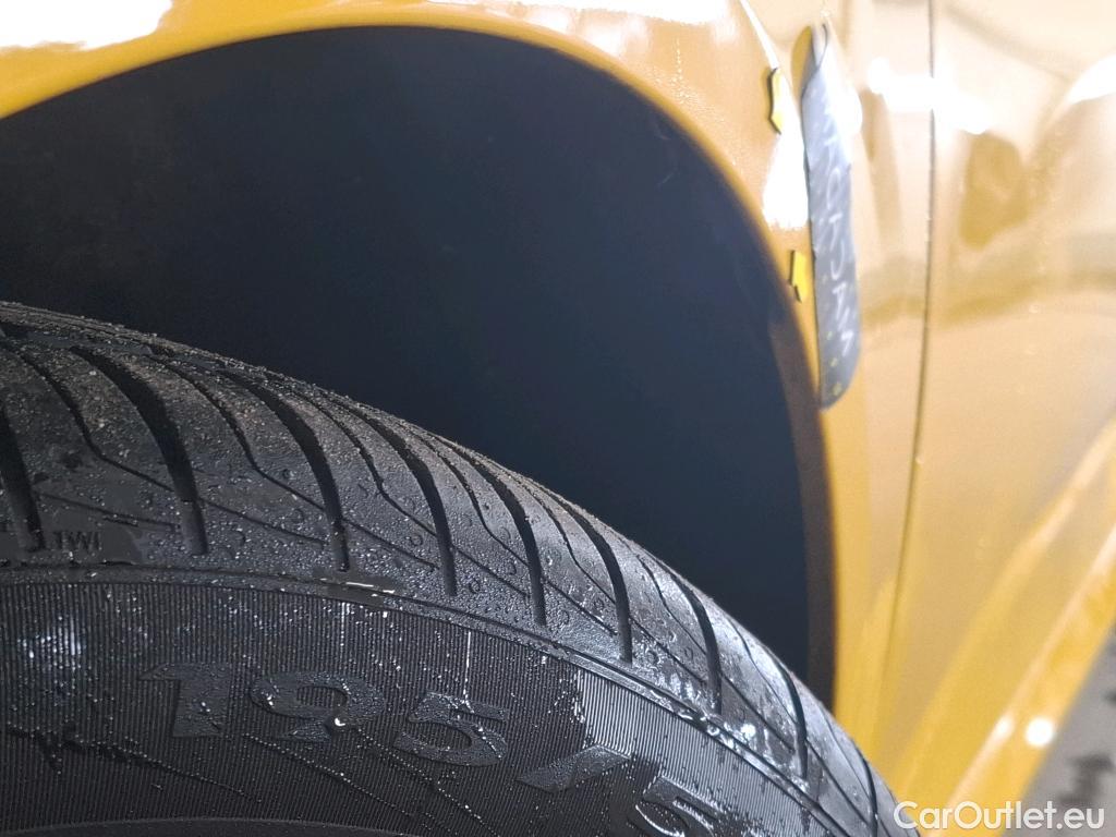  Peugeot  208  Allure Pack 1.2 PureTech 100CV BVA8 E6d #48