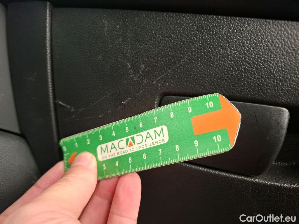  Renault  Captur RENAULT  / 2019 / 5P / SUV Intens E-Tech hybride recharg 160 - 21 #5