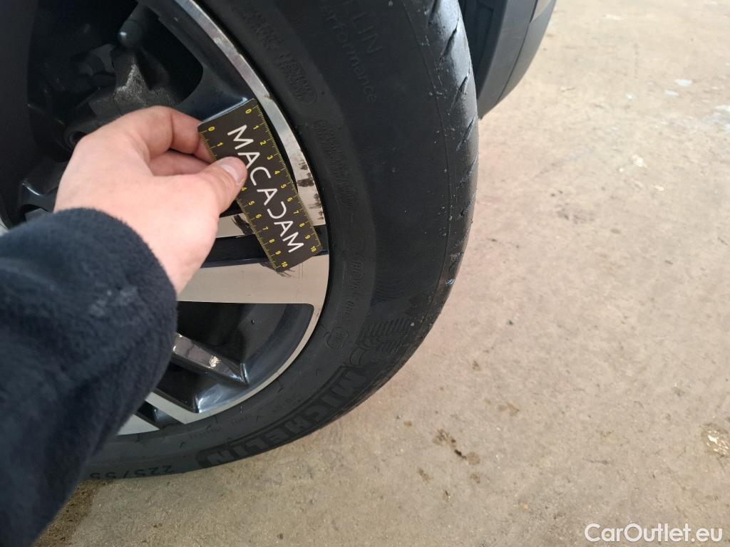  Peugeot  5008  GT Line 1.5 HDi 130CV BVA8 E6dT #41