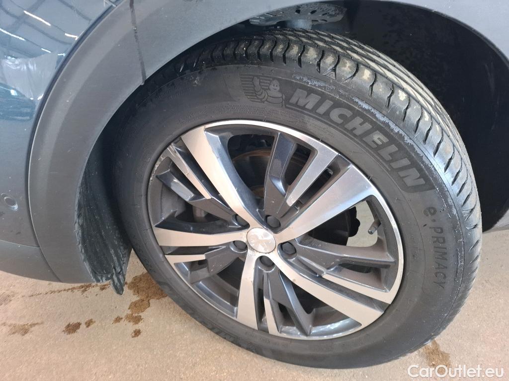  Peugeot  5008  GT Line 1.5 HDi 130CV BVA8 E6dT #21