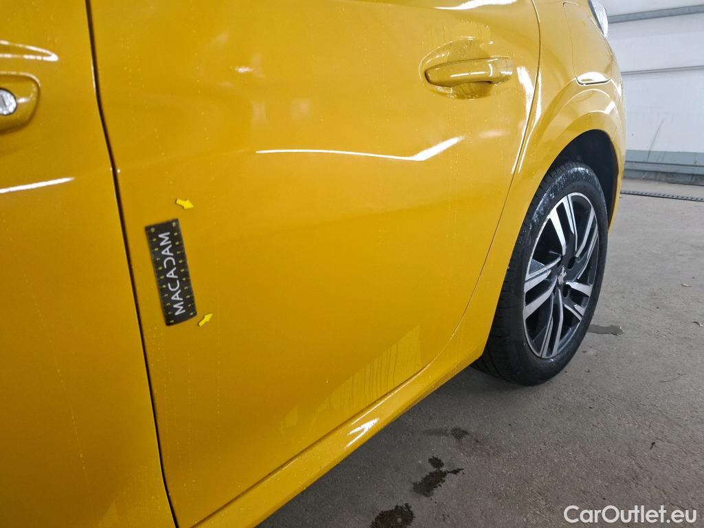  Peugeot  208  Allure Pack 1.2 PureTech 100CV BVA8 E6d #15