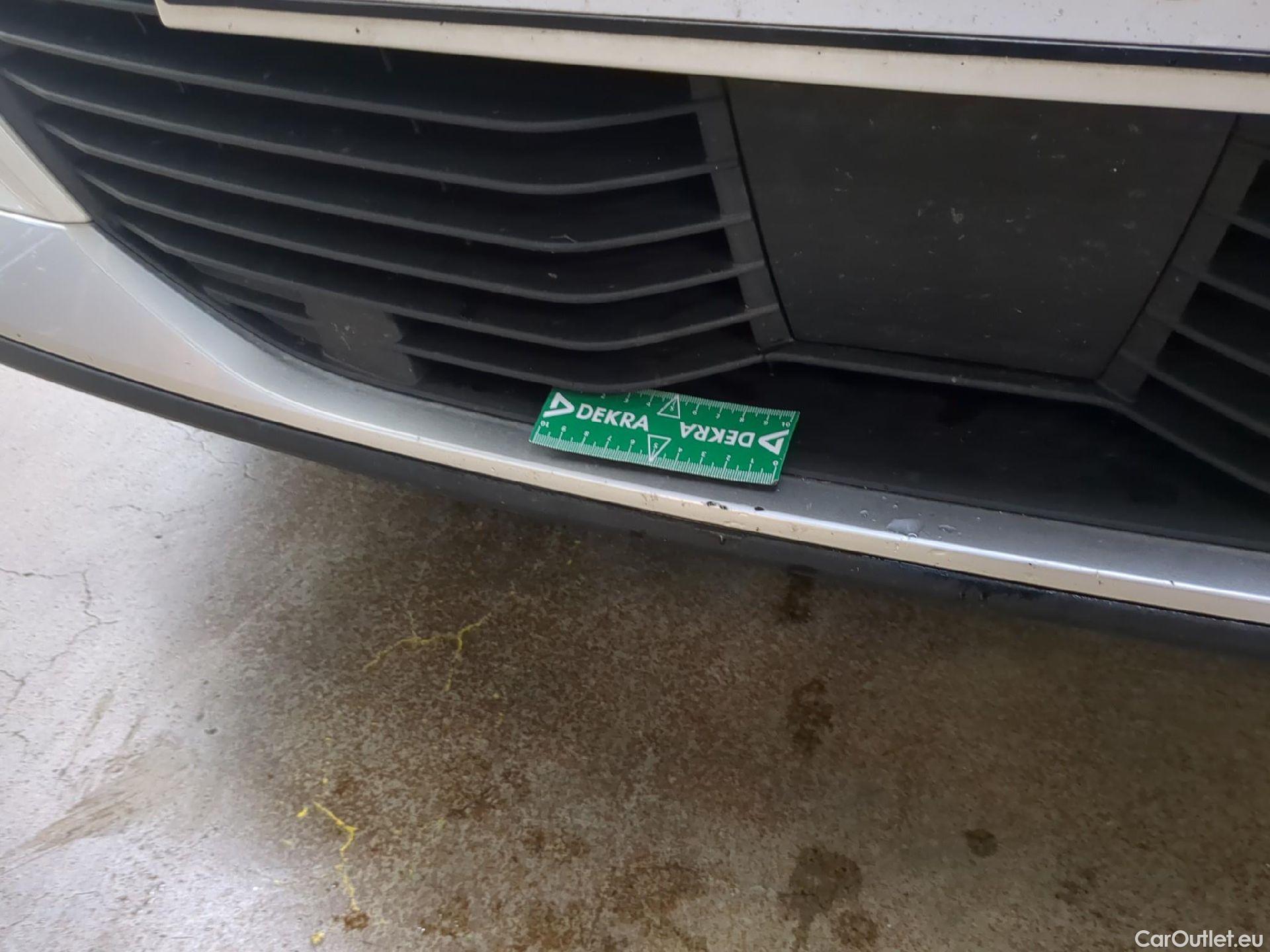  Peugeot  2008  Allure 1.5 HDi 100CV BVM6 E6d #34