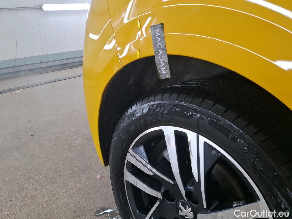  Peugeot  208  Allure Pack 1.2 PureTech 100CV BVA8 E6d #5