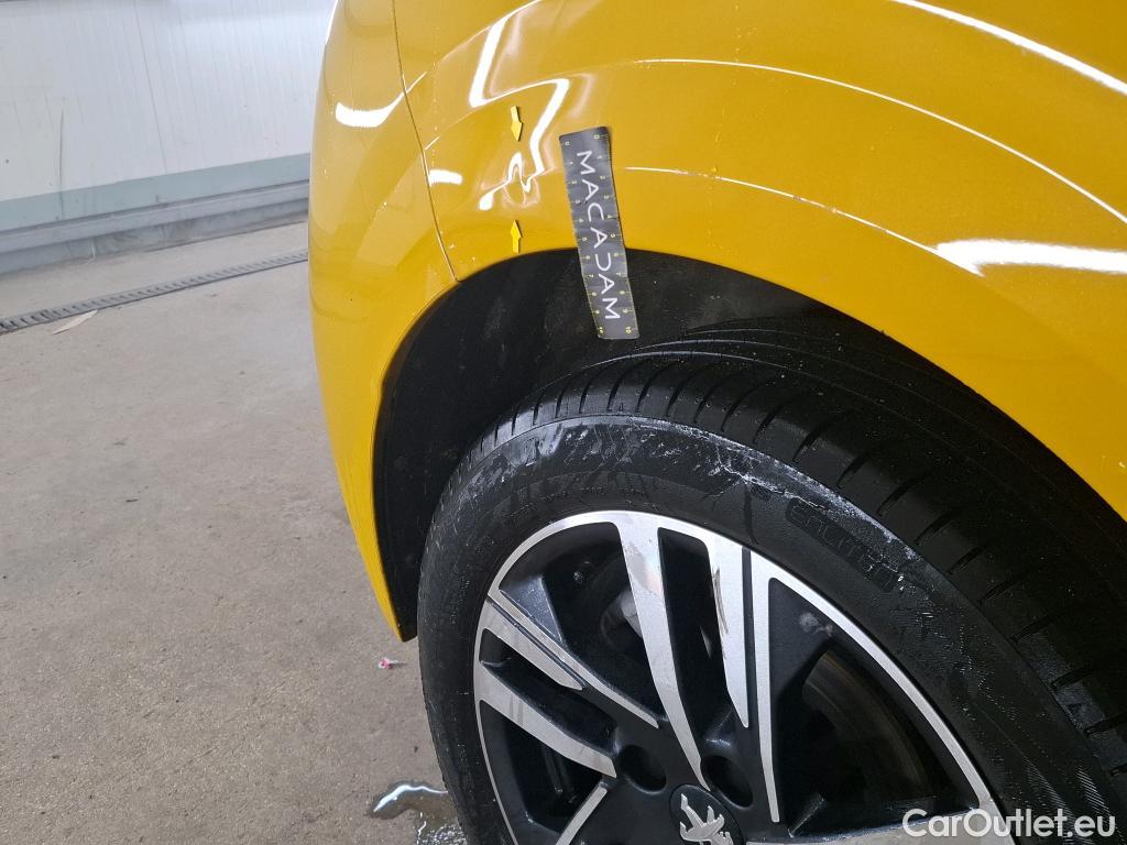  Peugeot  208  Allure Pack 1.2 PureTech 100CV BVA8 E6d #7