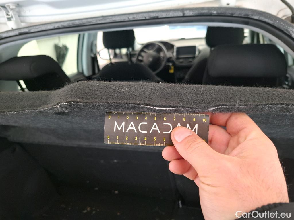  Peugeot  208  Active 1.2 PureTech 80CV BVM5 E6 #14