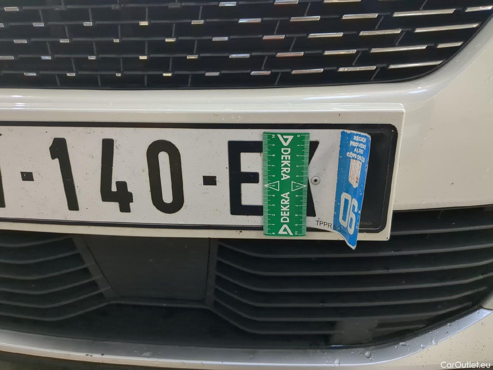  Peugeot  2008  Allure 1.5 HDi 100CV BVM6 E6d #32