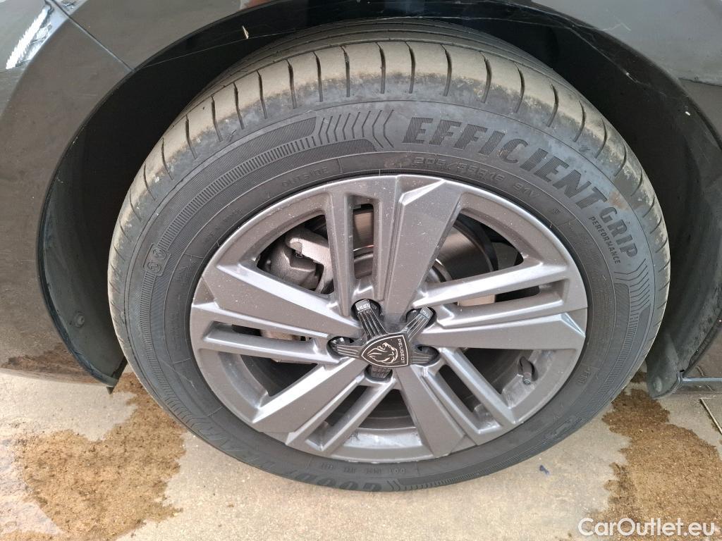  Peugeot  308  Active Pack 1.2 PureTech 130CV BVA8 E6d #50