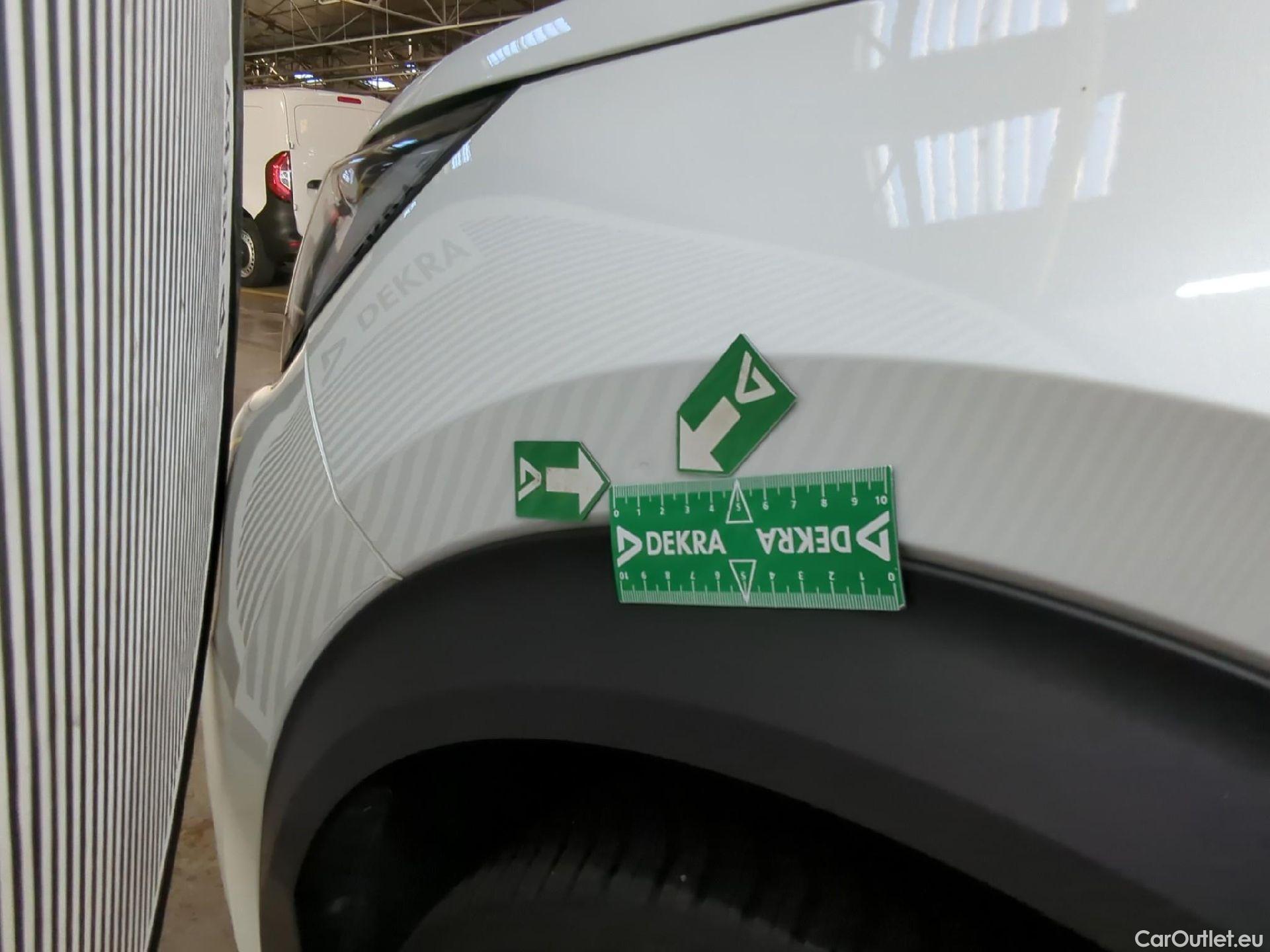  Peugeot  2008  Allure 1.5 HDi 100CV BVM6 E6d #35