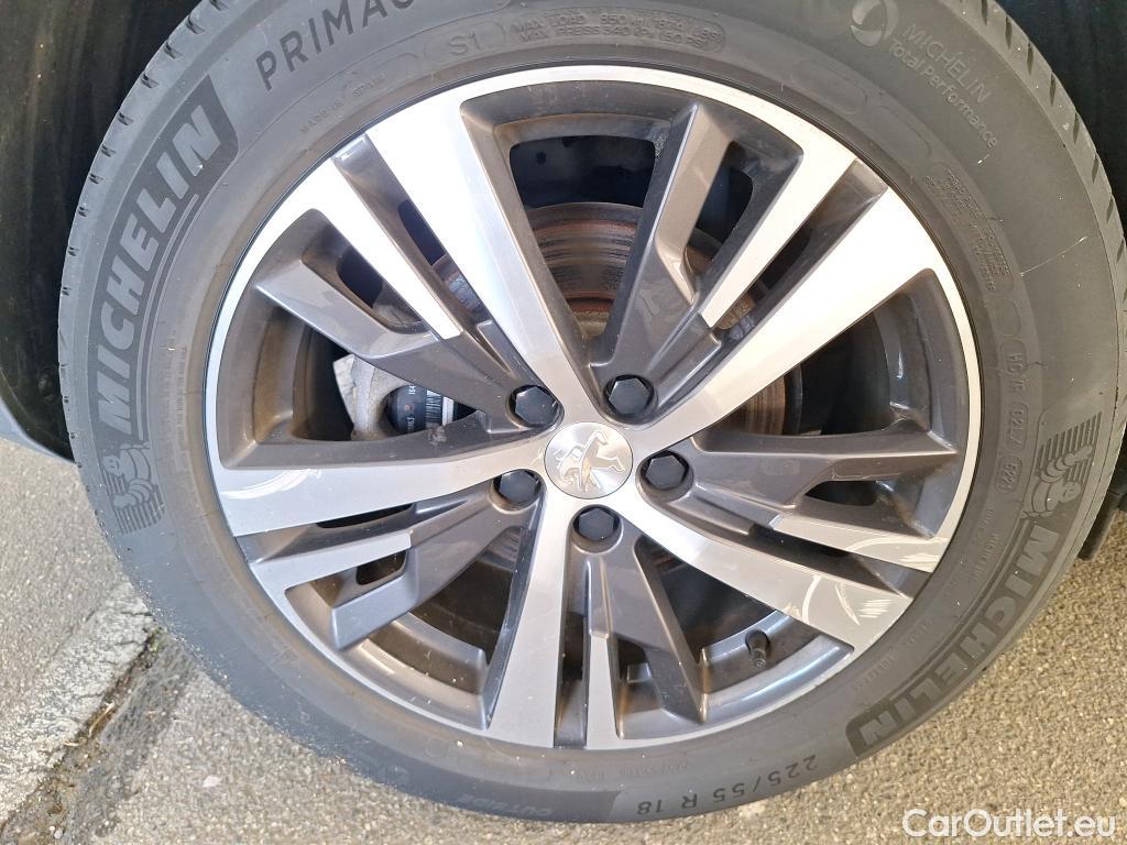  Peugeot  3008  Allure Pack 1.5 HDi 130CV BVA8 E6d #5