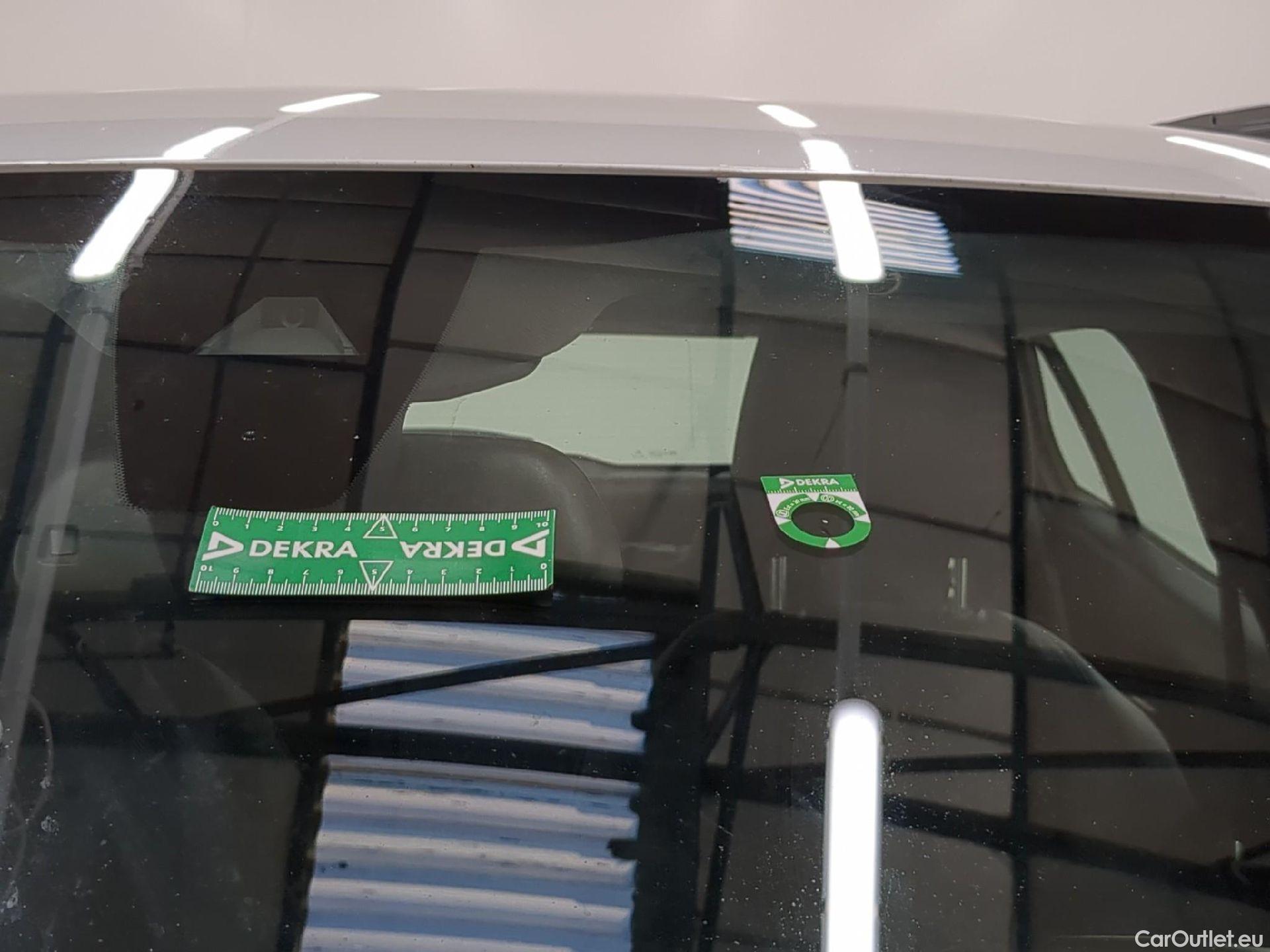  Peugeot  2008  Allure 1.5 HDi 100CV BVM6 E6d #25