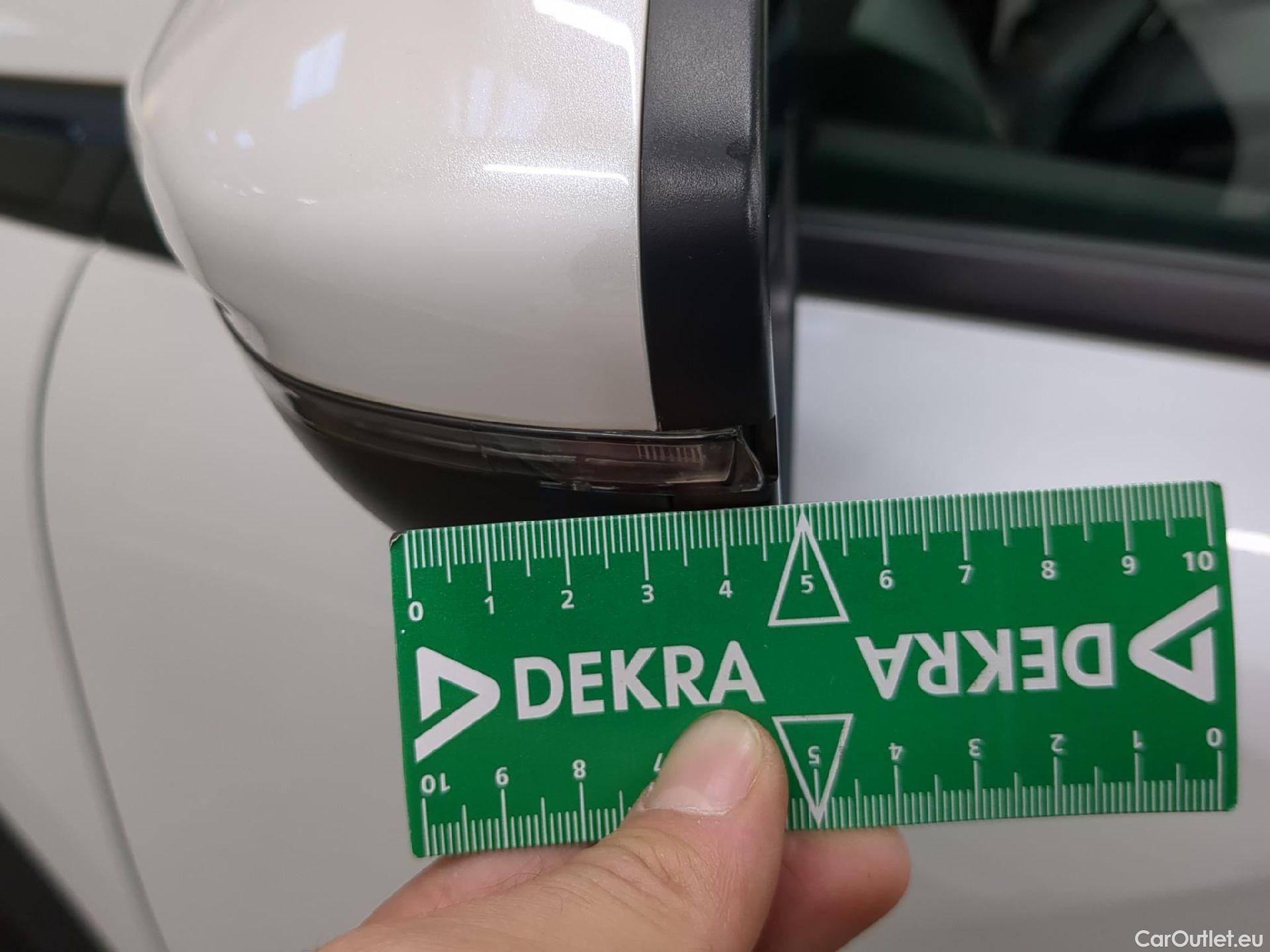  Peugeot  2008  Allure 1.5 HDi 100CV BVM6 E6d #38