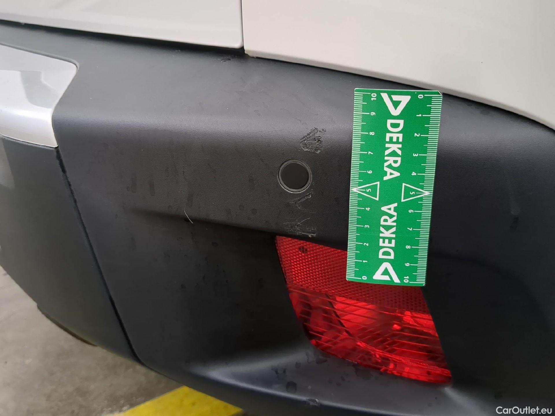  Peugeot  2008  Allure 1.5 HDi 100CV BVM6 E6d #43