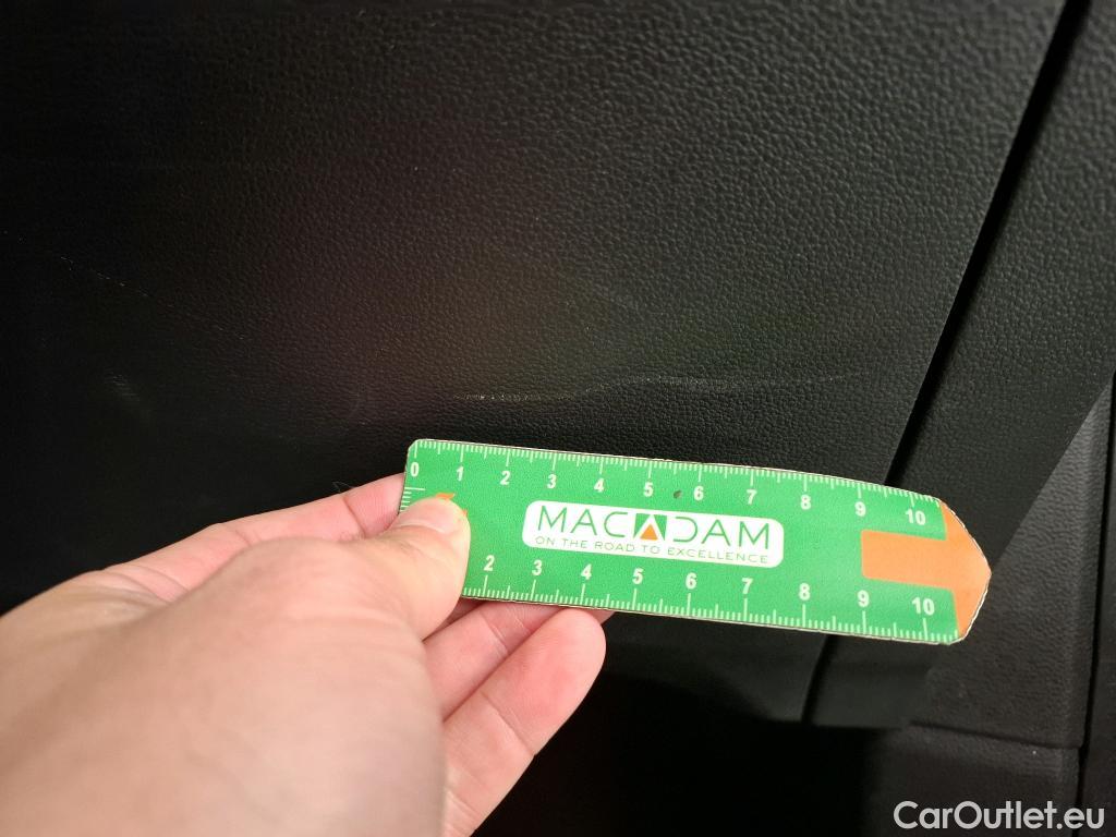  Renault  Captur RENAULT  / 2019 / 5P / SUV Intens E-Tech hybride recharg 160 - 21 #4