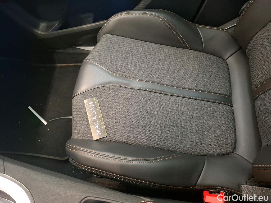  Peugeot  5008  GT Line 1.5 HDi 130CV BVA8 E6dT #60