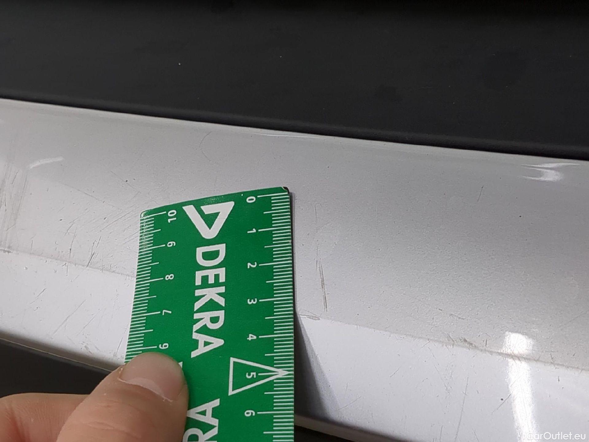  Peugeot  2008  Allure 1.5 HDi 100CV BVM6 E6d #49