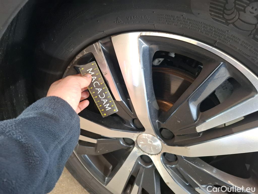  Peugeot  5008  GT Line 1.5 HDi 130CV BVA8 E6dT #26