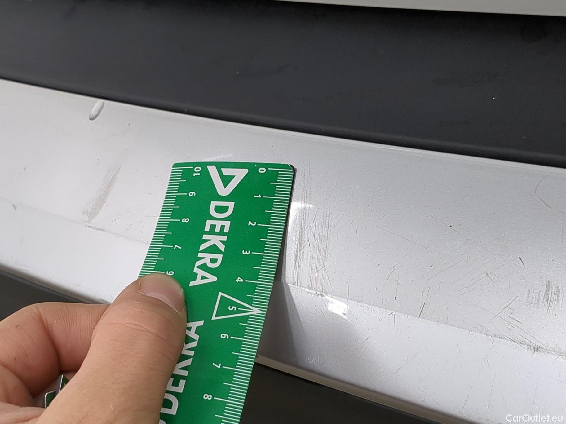  Peugeot  2008  Allure 1.5 HDi 100CV BVM6 E6d #45