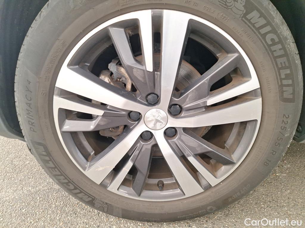  Peugeot  3008  Allure Pack 1.5 HDi 130CV BVA8 E6d #13