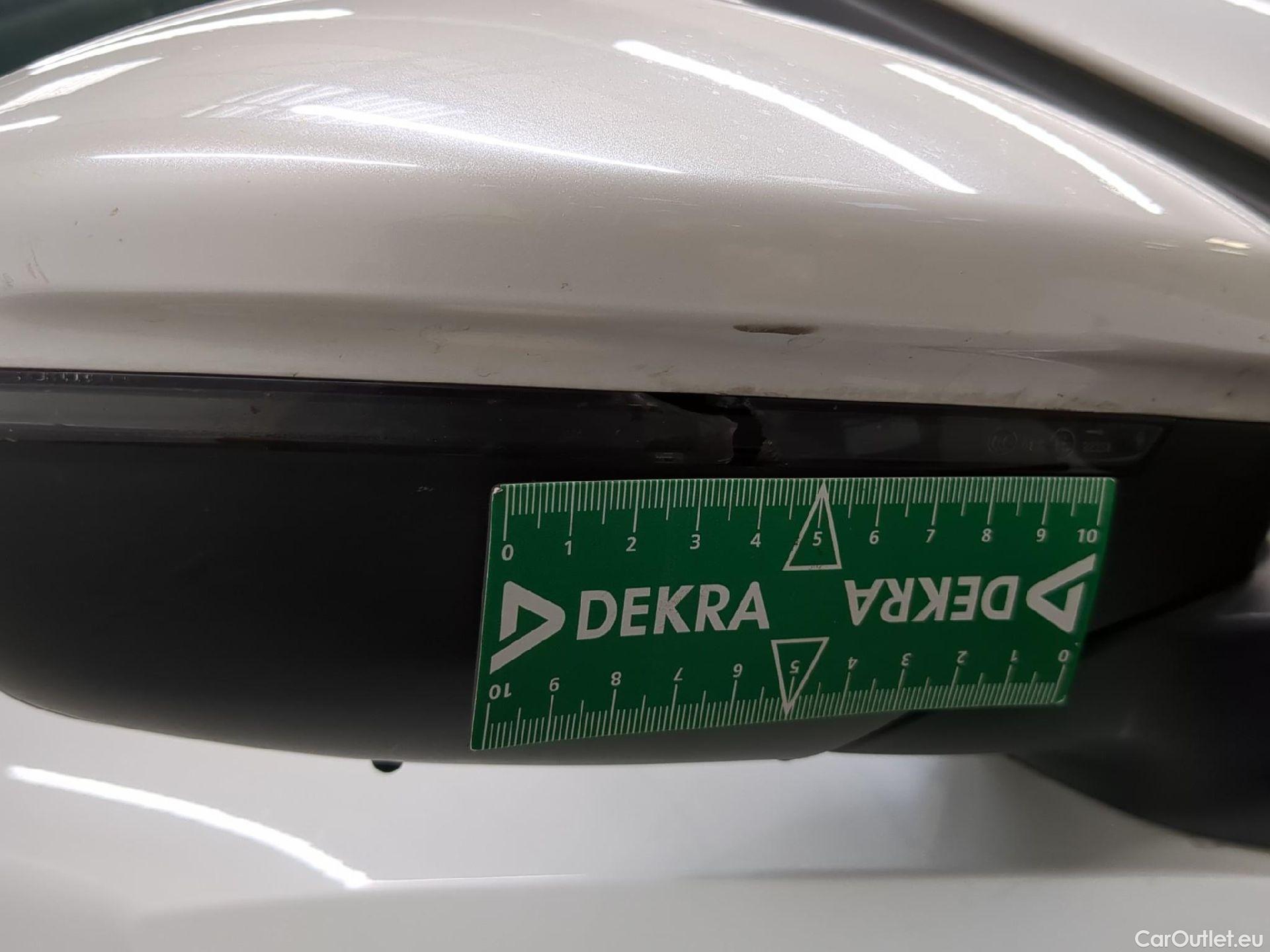  Peugeot  2008  Allure 1.5 HDi 100CV BVM6 E6d #20