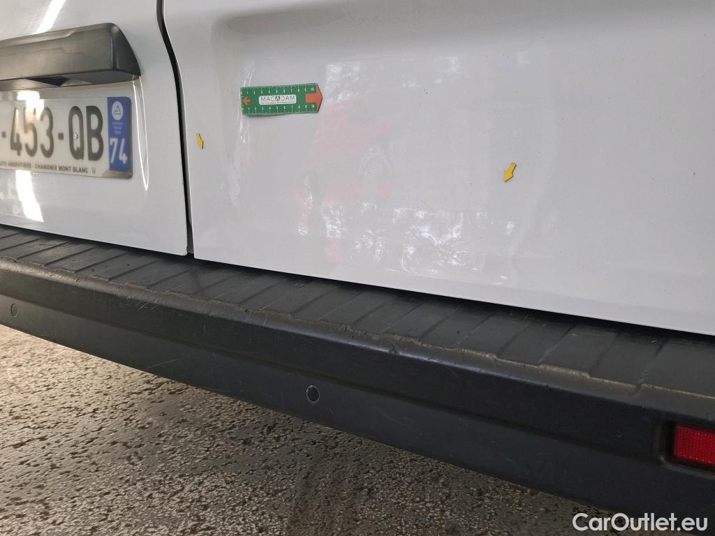  Renault  Trafic RENAULT  4p Combi Zen L2 Energy dCi 125 8 places #9