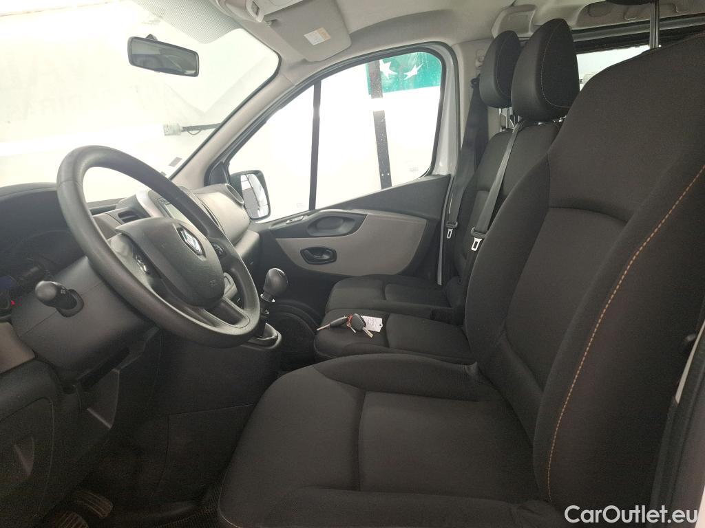  Renault  Trafic RENAULT  4p Combi Zen L2 Energy dCi 125 8 places #49