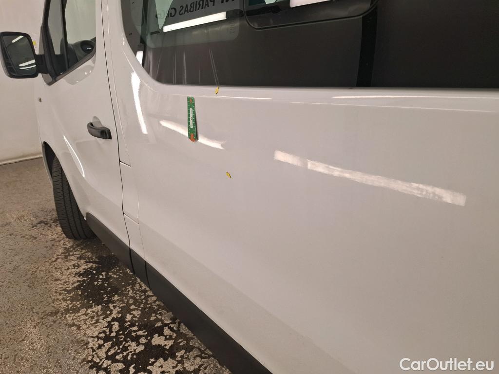  Renault  Trafic RENAULT  4p Combi Zen L2 Energy dCi 125 8 places #17