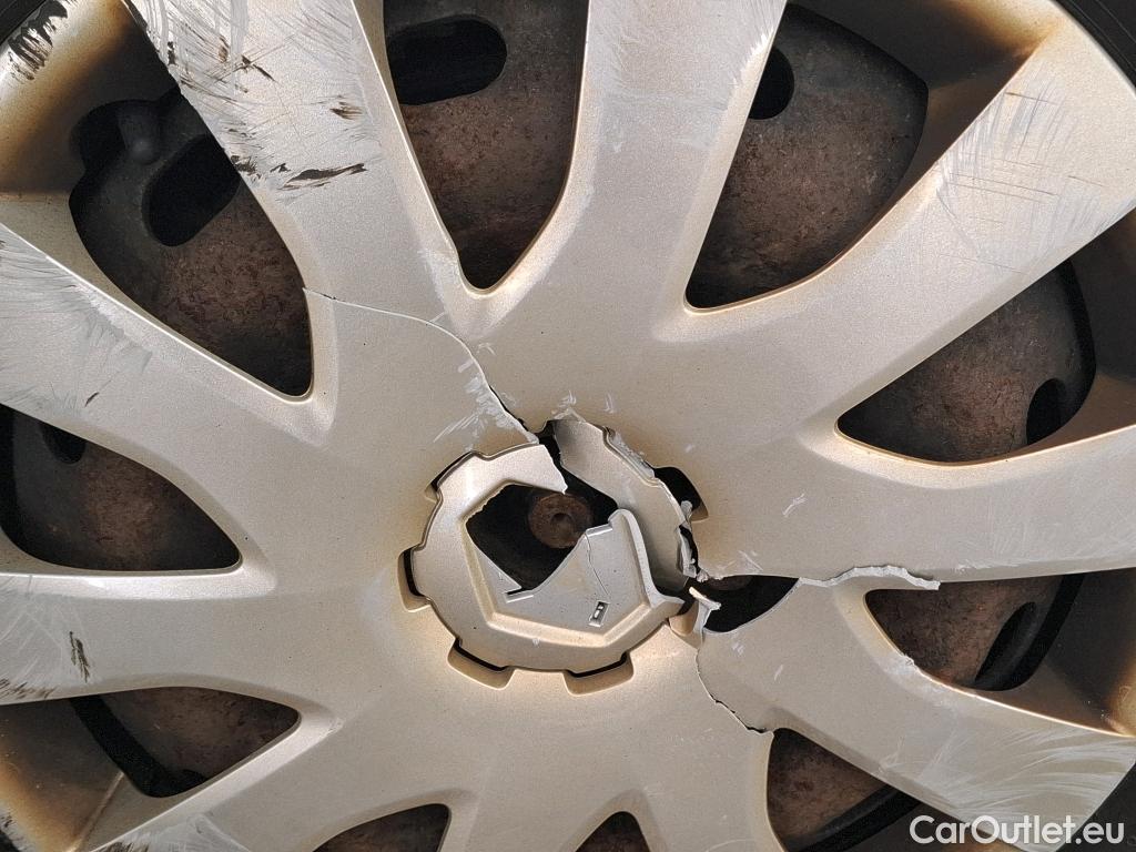  Renault  Trafic RENAULT  4p Combi Zen L2 Energy dCi 125 8 places #48