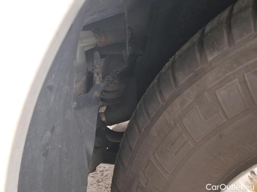  Renault  Trafic RENAULT  4p Combi Zen L2 Energy dCi 125 8 places #32