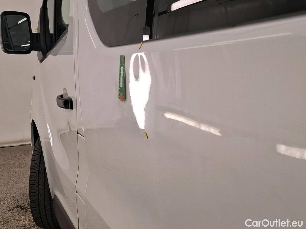  Renault  Trafic RENAULT  4p Combi Zen L2 Energy dCi 125 8 places #18