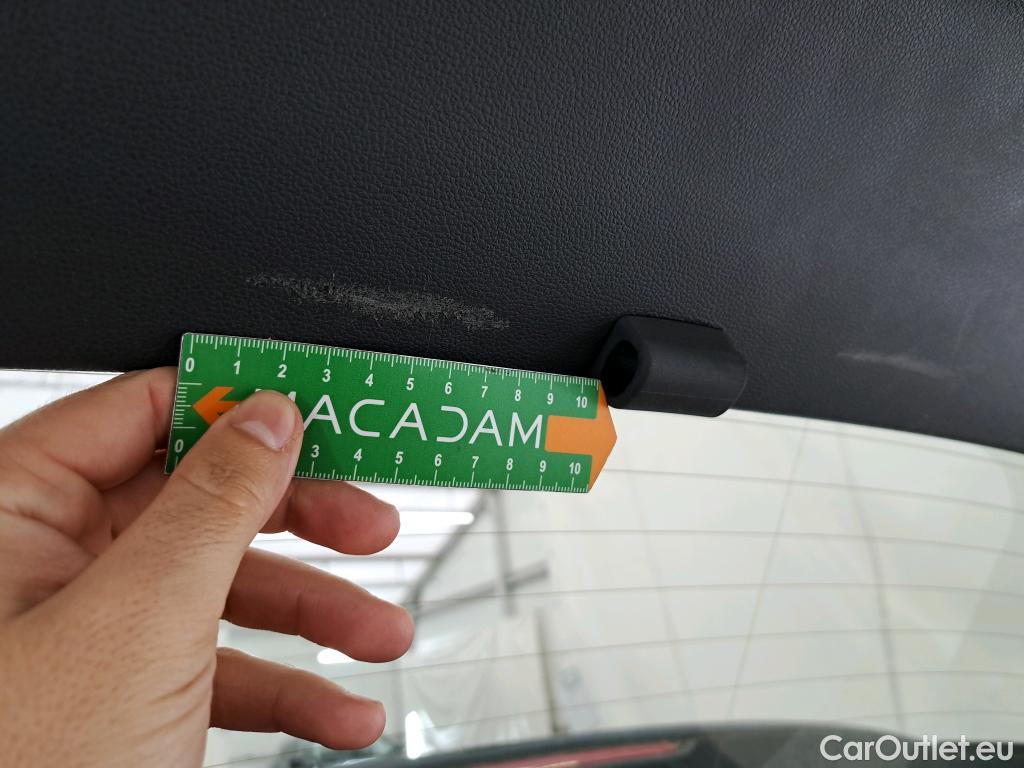  Volkswagen  Golf  VOLKSWAGEN / 2020 / 5P / Berline 2.0 TDI SCR 150 DSG7 Life Busi 1st #9