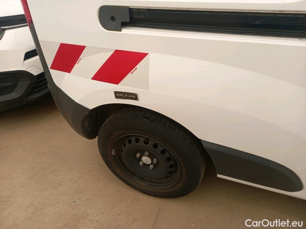  Renault  Kangoo  II Express Maxi Extra (Série Spéciale) 1.5 dCi 95CV BVM6 E6dT #25