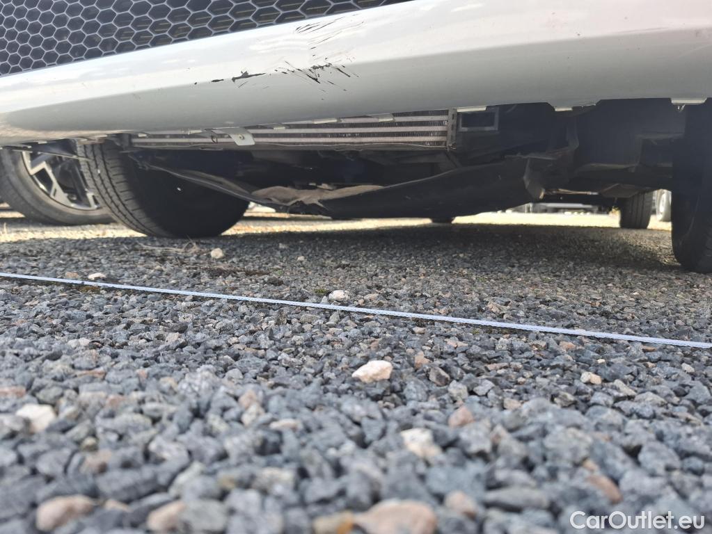  Renault  Trafic RENAULT  4p Combi Zen L2 Energy dCi 125 8 places #38