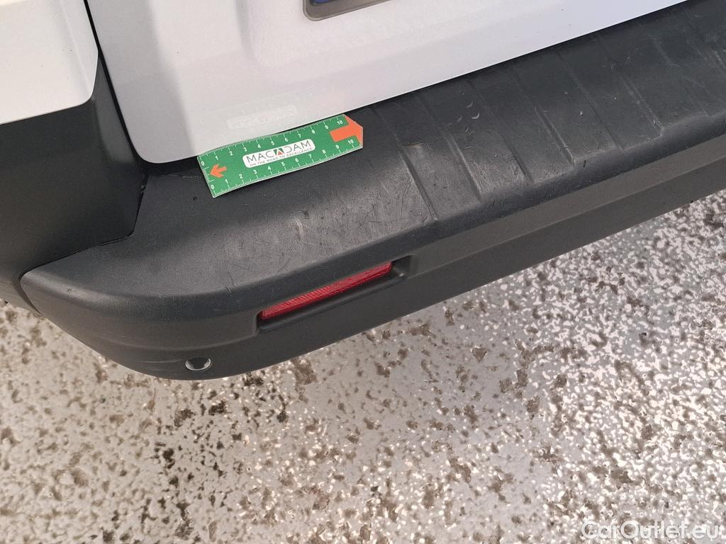  Renault  Trafic RENAULT  4p Combi Zen L2 Energy dCi 125 8 places #20