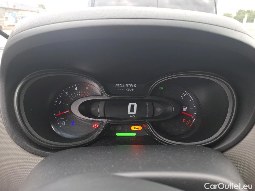  Renault  Trafic RENAULT  4p Combi Zen L2 Energy dCi 125 8 places #59