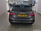  Audi  A3 Audi  Sportback 35 TFSI S tronic S edition 5d #9