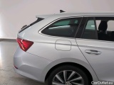  Skoda  Octavia Skoda  Combi 1.5 TSI ACT Style 5d #10