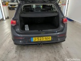  Volkswagen  Golf  Volkswagen 2.0 TDI 85kW Life 5d #42