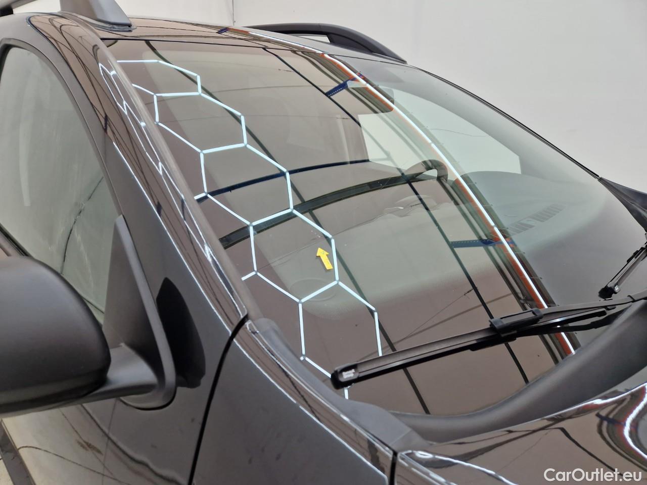  Dacia  Duster 1.5 Blue dCi 115CP Comfort 4WD #18